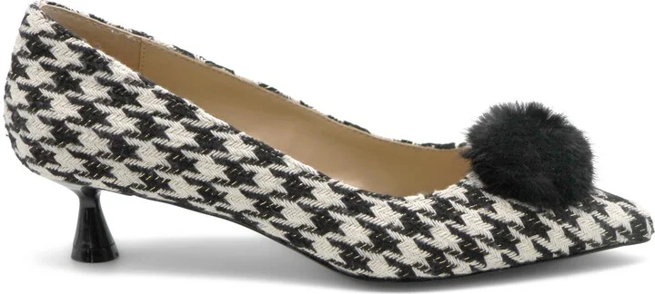 Amon Pointed Toe Kitten Heel Pump - Image 2