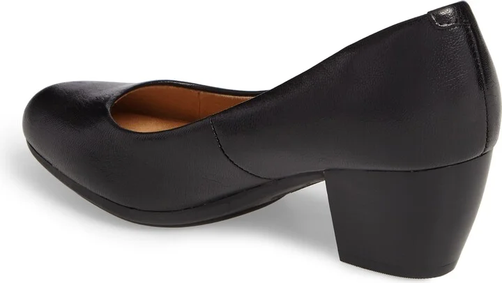Amora Pump - Image 2