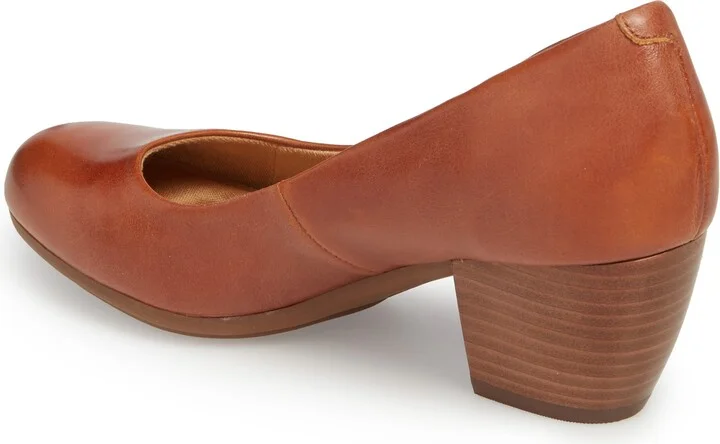 Amora Pump - Image 8