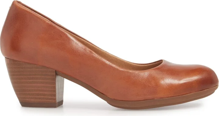 Amora Pump - Image 9