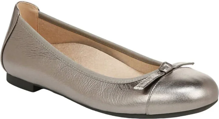 Amorie Flat Loafer In Pewter Metallic