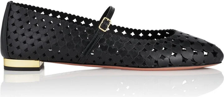 Amourose Flat