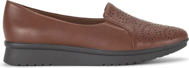 Amry Laser Cut Loafer - Image 4