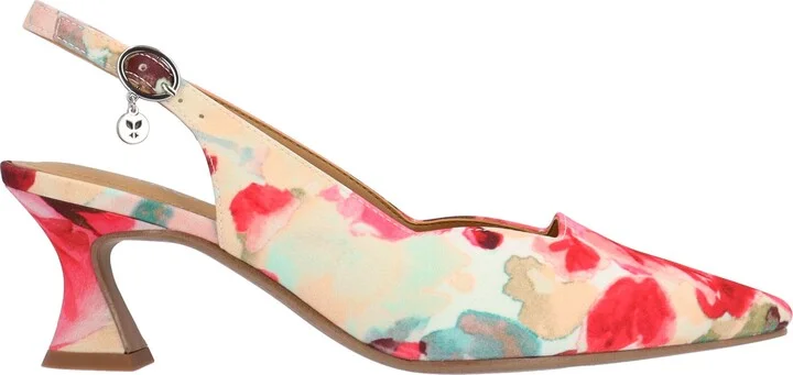 Anara Slingback Pointed Toe Pump - Image 3