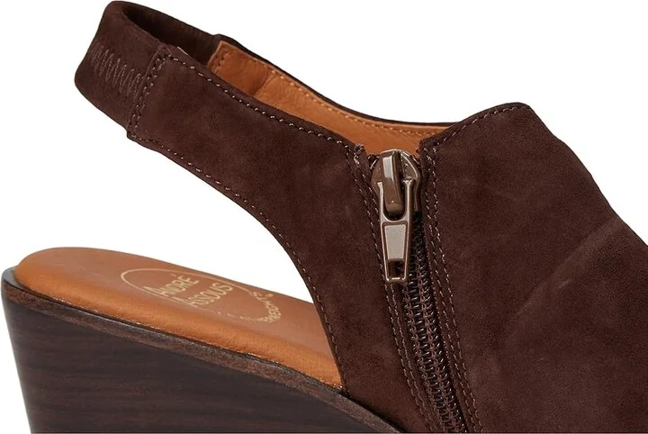 Andre Assous Belinda Women's Sandals Cocoa Powder : 8 M, Suede - Image 7