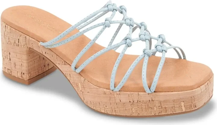Andre Assous Camryn Platform Sandal