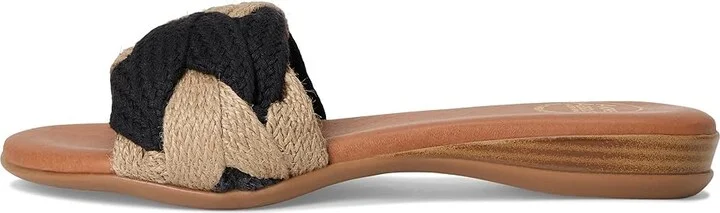 Andre Assous Nahala Featherweight Flat Sandal Women's Sandals Black/Natural : 8 M - Image 6