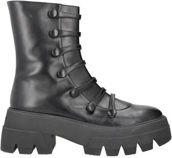 Andrea Wazen Woman Ankle boots