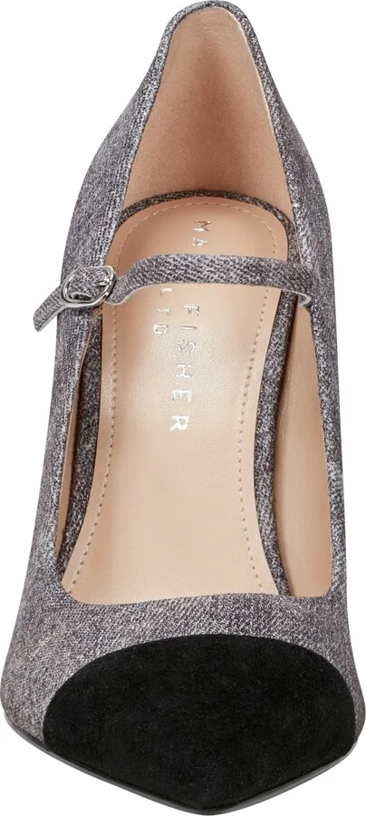 Anellie Pointed Toe Pump - Image 11