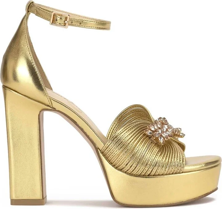 Anissia Platform In Gold