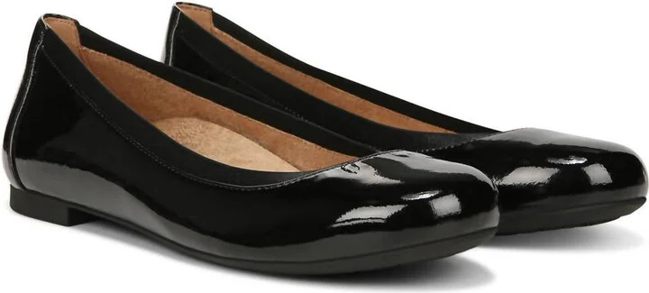Anita Supportive Ballet Flat - Wide Width In Black Patent