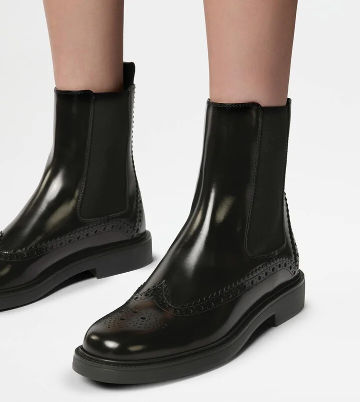 Ankle Boots in Leather - Image 6