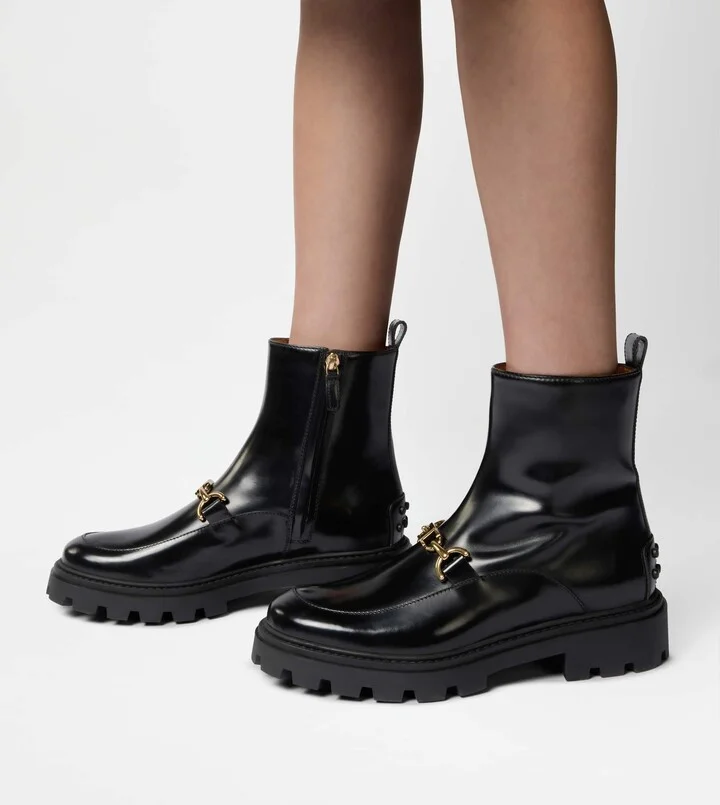 Ankle Boots in Leather - Image 6