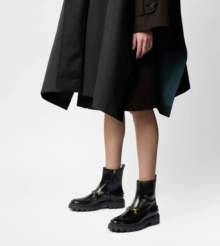 Ankle Boots in Leather - Image 7