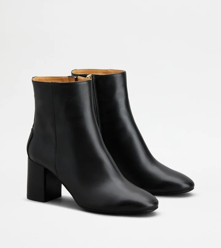 Ankle Boots in Leather - Image 2