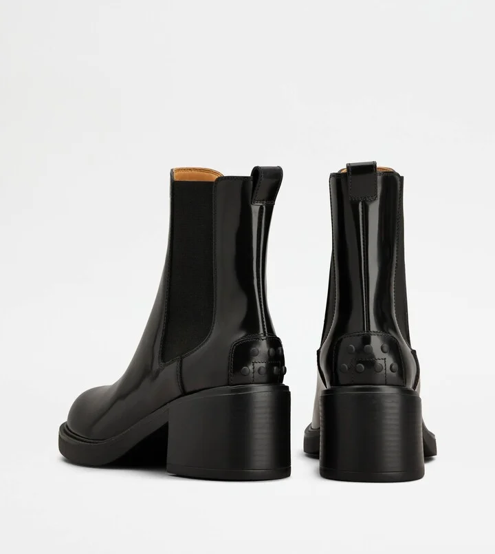 Ankle Boots in Leather - Image 3