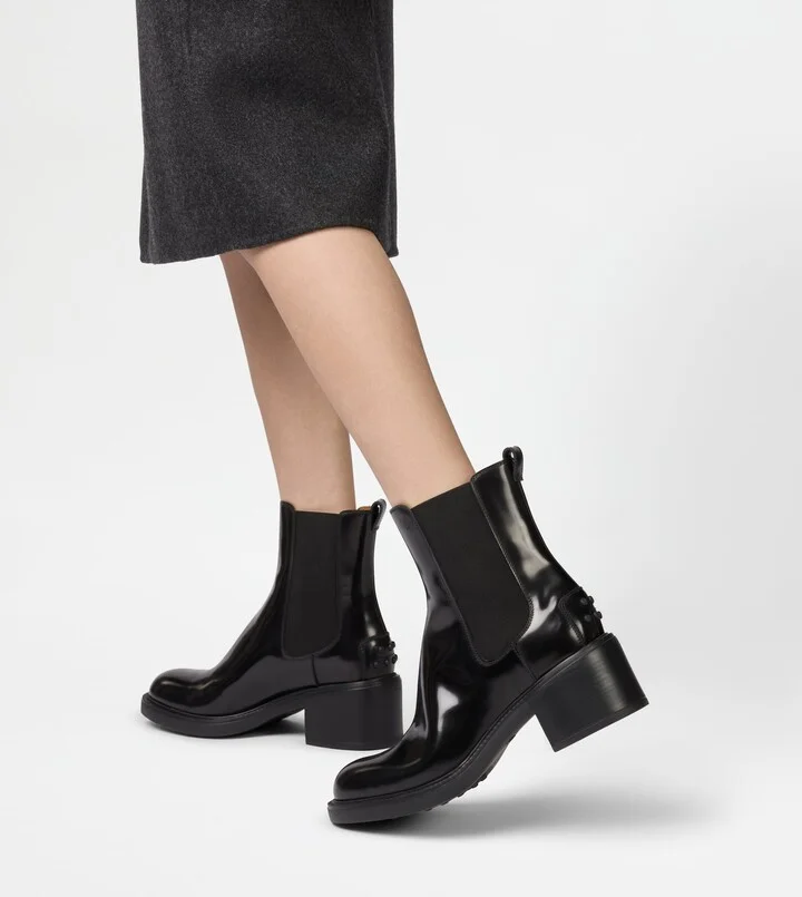 Ankle Boots in Leather - Image 6