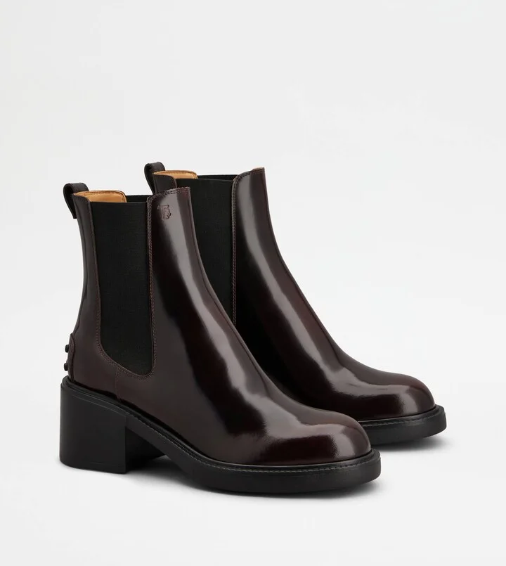 Ankle Boots in Leather - Image 2