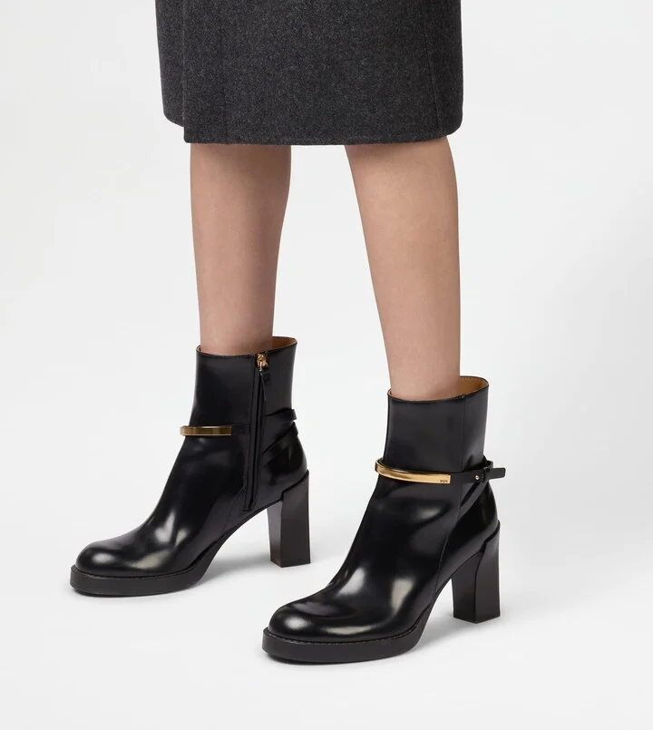 Ankle Boots in Leather - Image 7