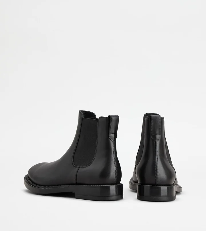 Ankle Boots in Leather - Image 3