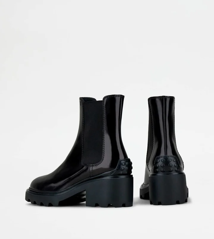 Ankle Boots in Leather - Image 2