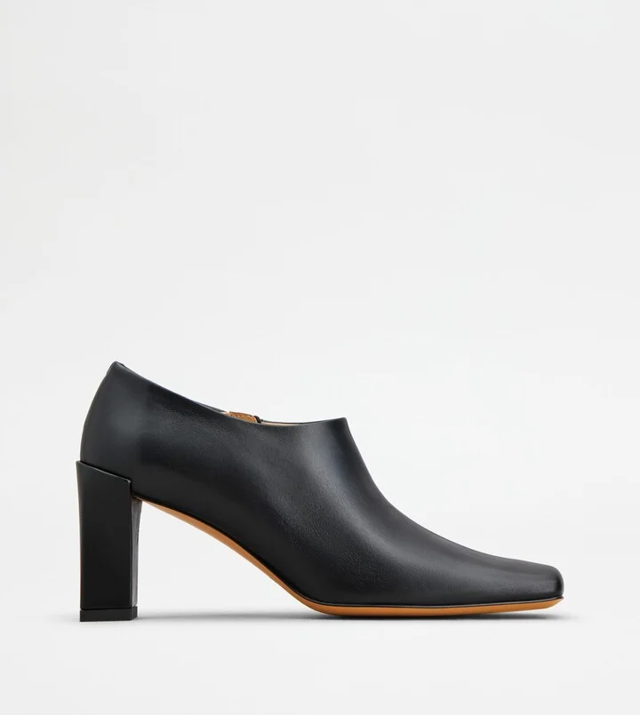 Ankle Boots in Leather