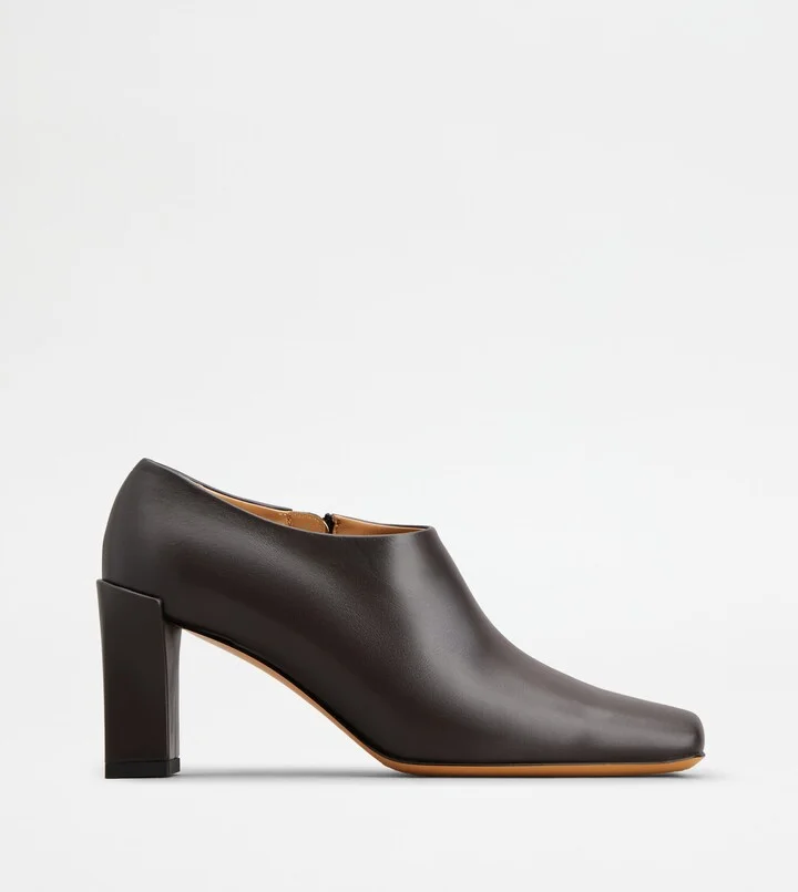 Ankle Boots in Leather