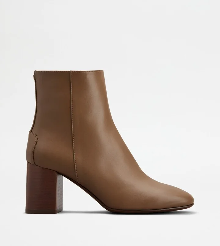 Ankle Boots in Leather