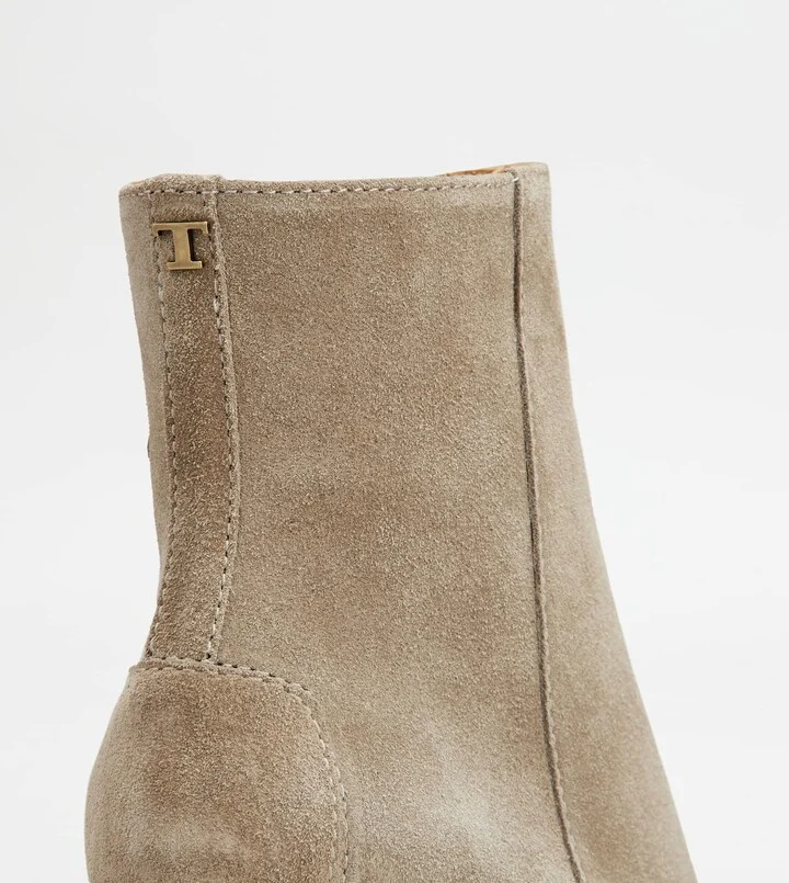 Ankle Boots in Suede - Image 5