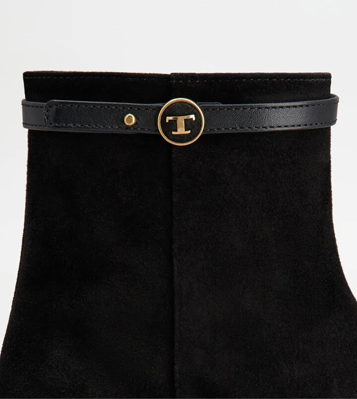Ankle Boots in Suede - Image 5