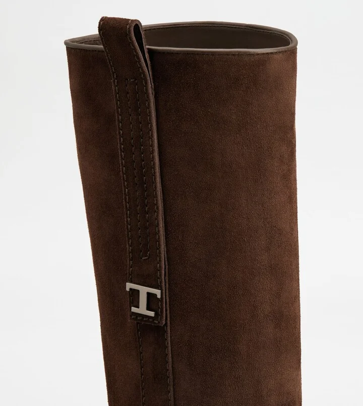 Ankle Boots in Suede - Image 5