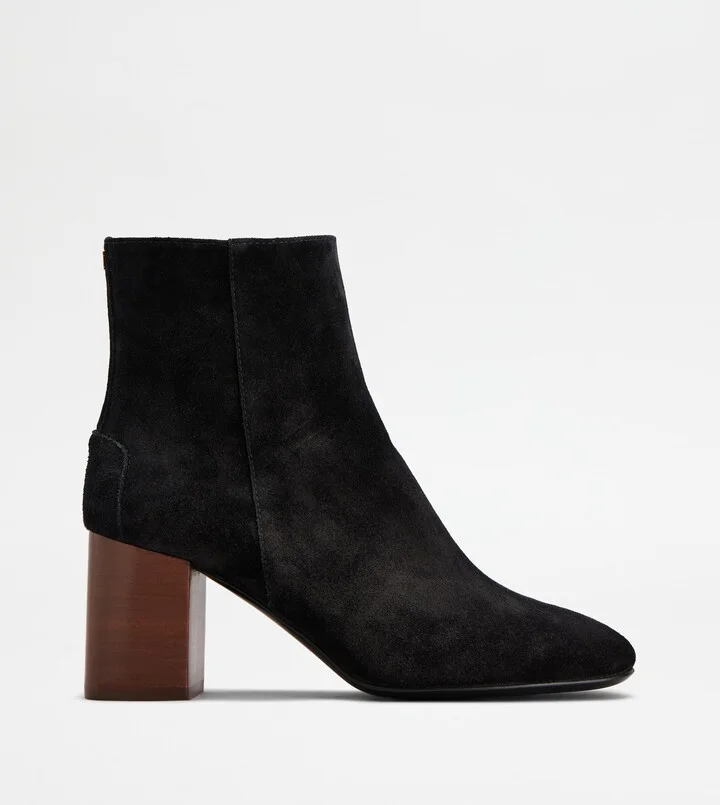 Ankle Boots in Suede