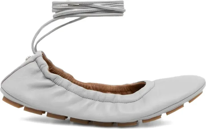 Ankle-Ties Ballet Flats