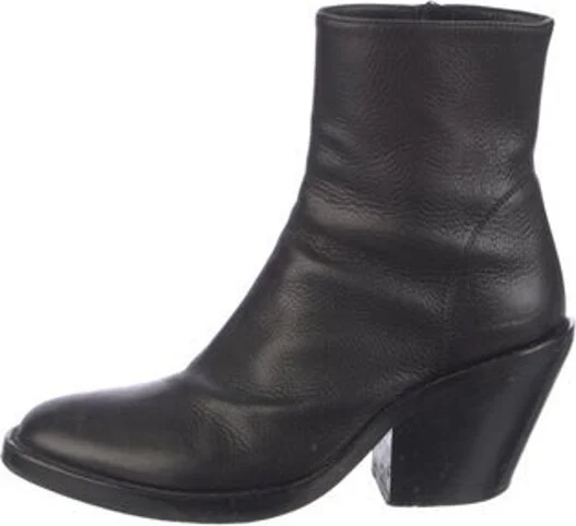 Ann Demeulemeester