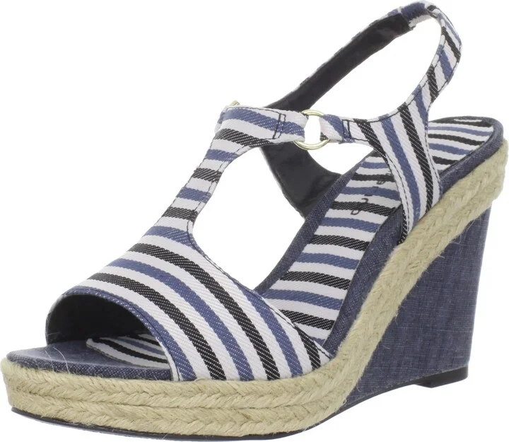 Ann Marino Women's Jackel