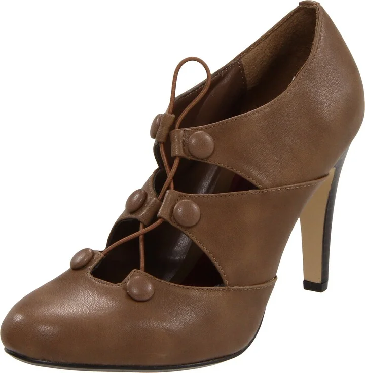Ann Marino Women's Script Pump
