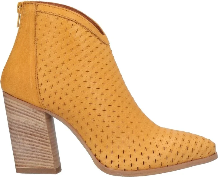 Anna Baiguera Woman Ankle boots - Image 3