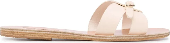 Anna slides