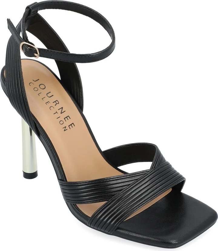 Annett Ribbed Strap Pump