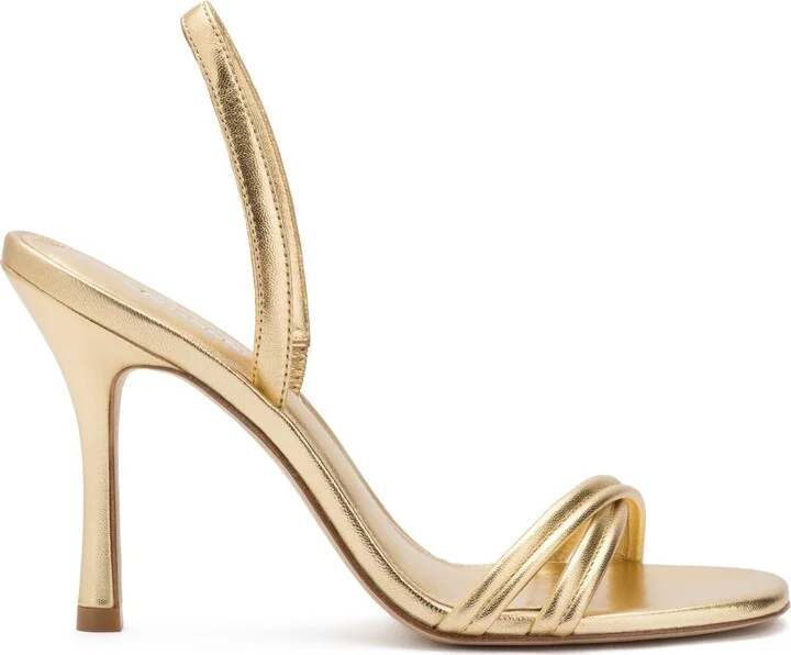 Annie Sandal