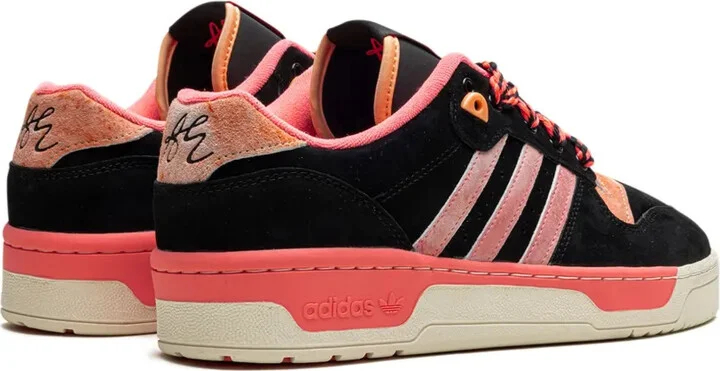 Anthony Edwards Rivalry Low "With Love" sneakers - Image 3
