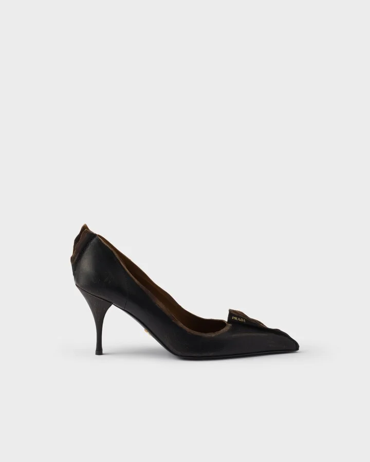 Antiqued leather pumps - Image 2