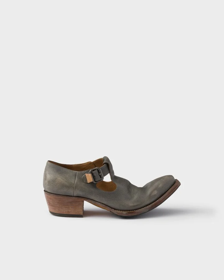 Antiqued leather shoes with buckle - Image 2