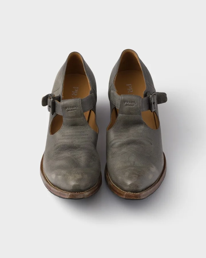 Antiqued leather shoes with buckle - Image 3