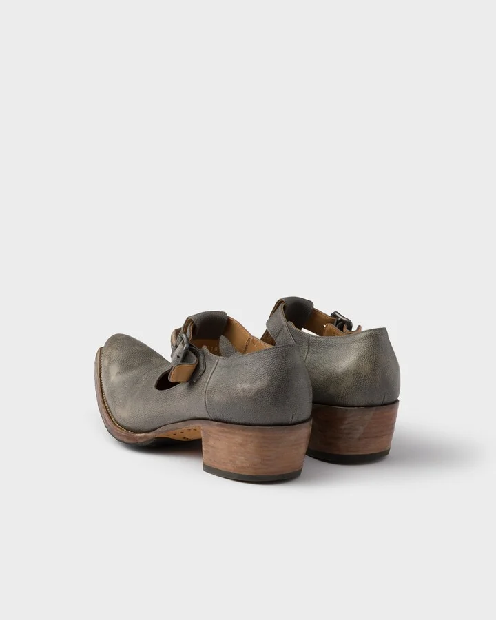 Antiqued leather shoes with buckle - Image 4