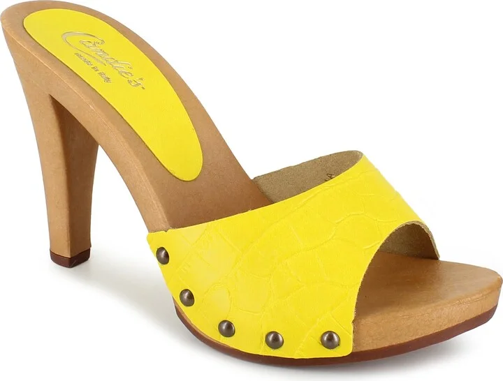 Yellow Croc