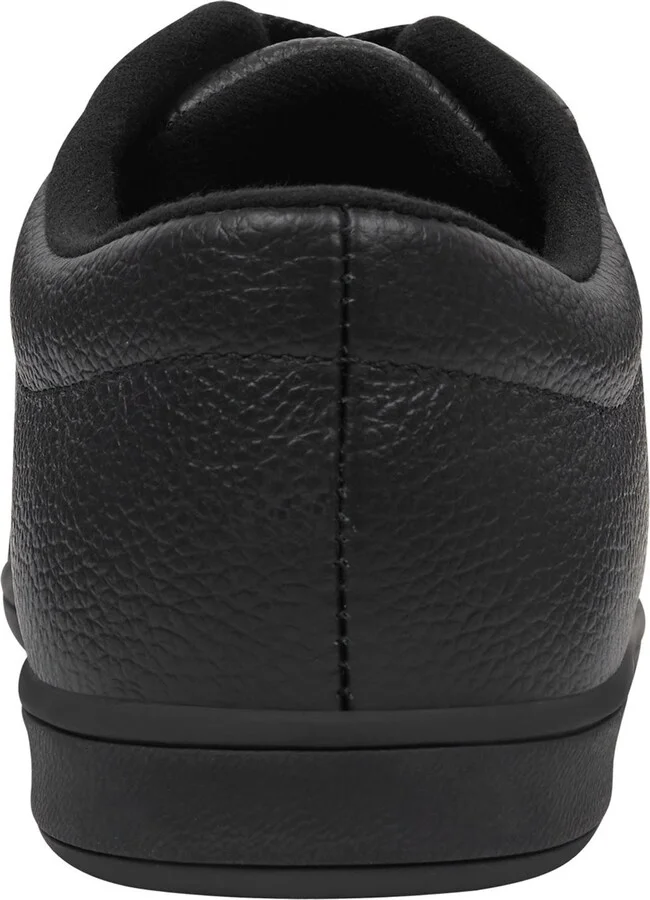 AP1 Sneaker - Image 6