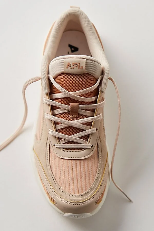 Beach/tan/ivory