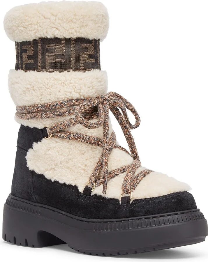 Après Chic Genuine Shearling Boot