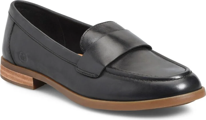 Apron Toe Loafer